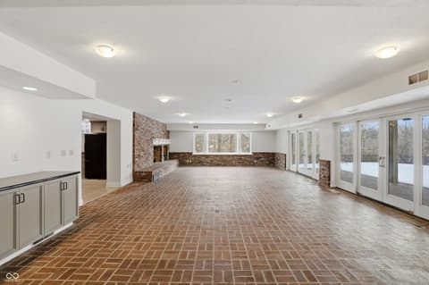 Photo of 8602 Frontgate Lane, Indianapolis, IN
