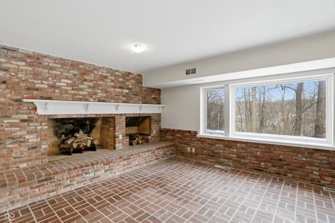 Photo of 8602 Frontgate Lane, Indianapolis, IN