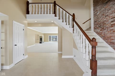 Photo of 8602 Frontgate Lane, Indianapolis, IN