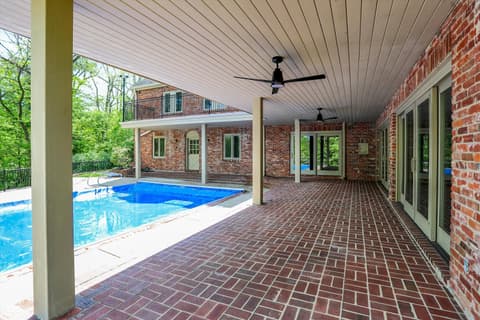 Photo of 8602 Frontgate Lane, Indianapolis, IN