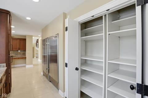 Photo of 8602 Frontgate Lane, Indianapolis, IN
