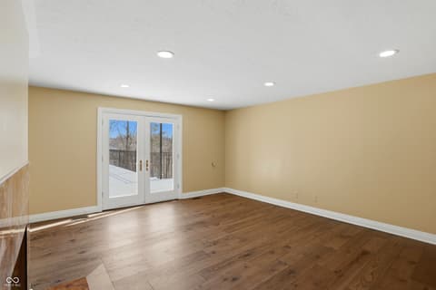 Photo of 8602 Frontgate Lane, Indianapolis, IN