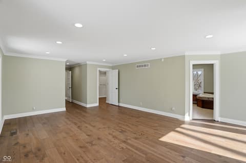 Photo of 8602 Frontgate Lane, Indianapolis, IN
