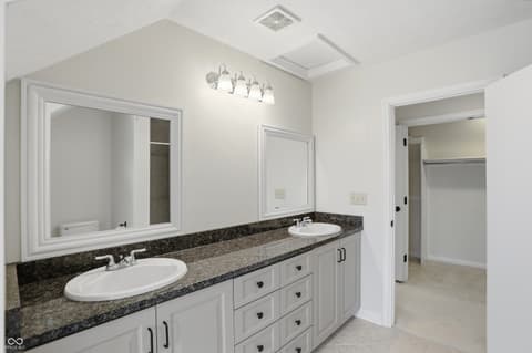 Photo of 8602 Frontgate Lane, Indianapolis, IN