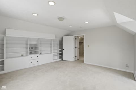 Photo of 8602 Frontgate Lane, Indianapolis, IN