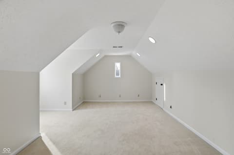 Photo of 8602 Frontgate Lane, Indianapolis, IN