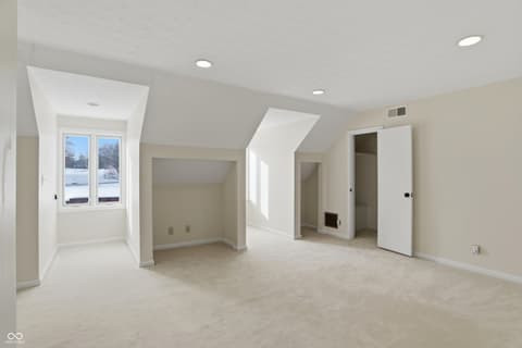 Photo of 8602 Frontgate Lane, Indianapolis, IN