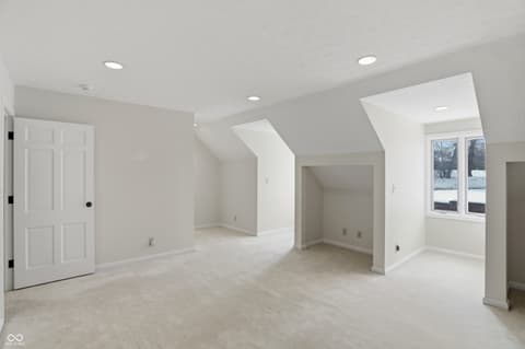 Photo of 8602 Frontgate Lane, Indianapolis, IN