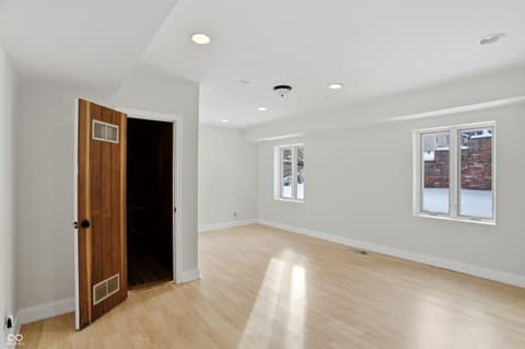 Photo of 8602 Frontgate Lane, Indianapolis, IN