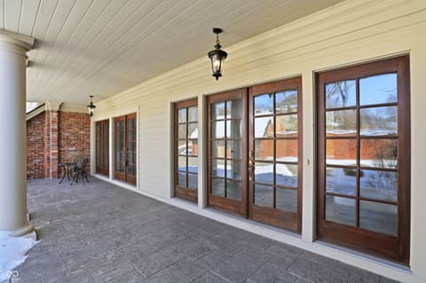 Photo of 8602 Frontgate Lane, Indianapolis, IN