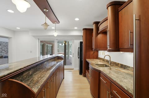 Photo of 8602 Frontgate Lane, Indianapolis, IN