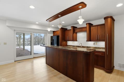 Photo of 8602 Frontgate Lane, Indianapolis, IN
