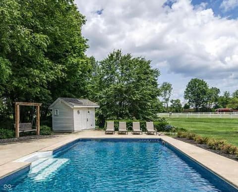 Photo of 16282 Hazel Dell Road, Noblesville, IN