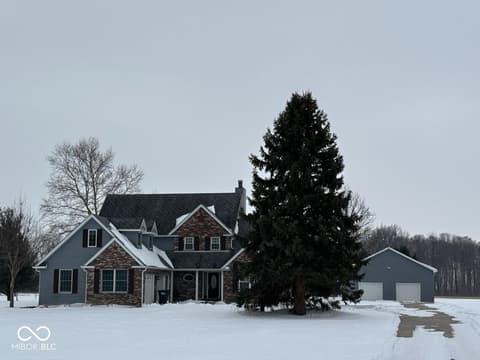 4201 W County Road 400 S