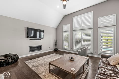 Photo of 950 Westlake Hills Drive, Columbus, IN