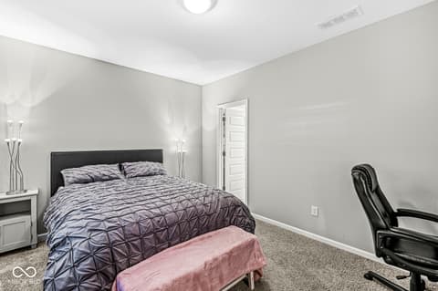 Photo of 950 Westlake Hills Drive, Columbus, IN