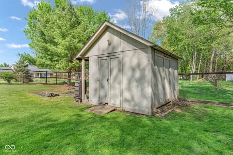 Photo of 10345 Whispering Winds Street, Indianapolis, IN