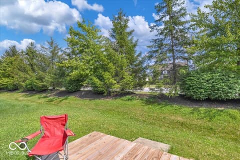 Yard at 951 Curlew Lane, Greenwood, IN