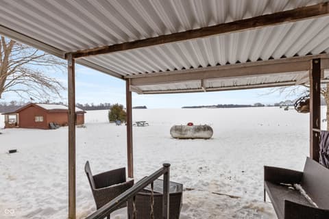 Photo of 5721 S County Road 550 E, Crothersville, IN