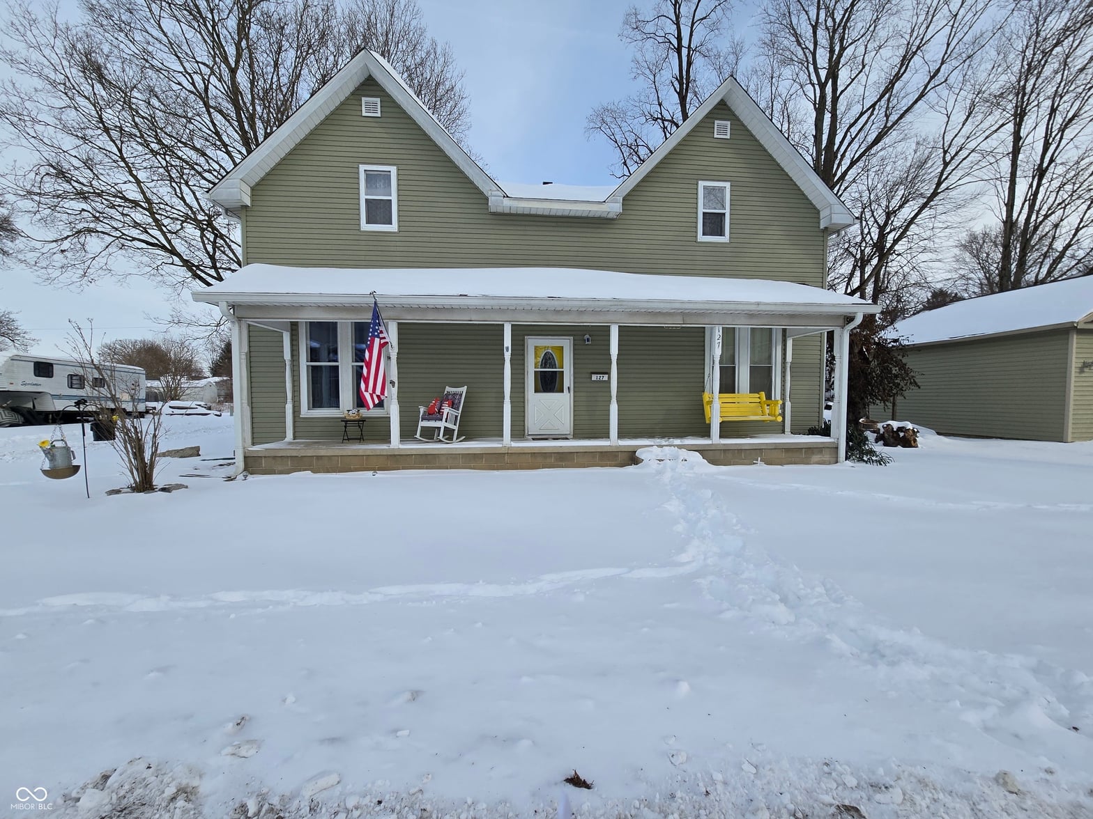 Front exterior at 127 S Madison Street, Knightstown, IN
