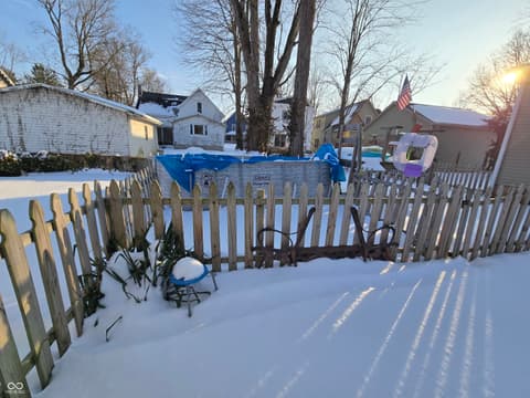 Outdoor living area at 127 S Madison Street, Knightstown, IN