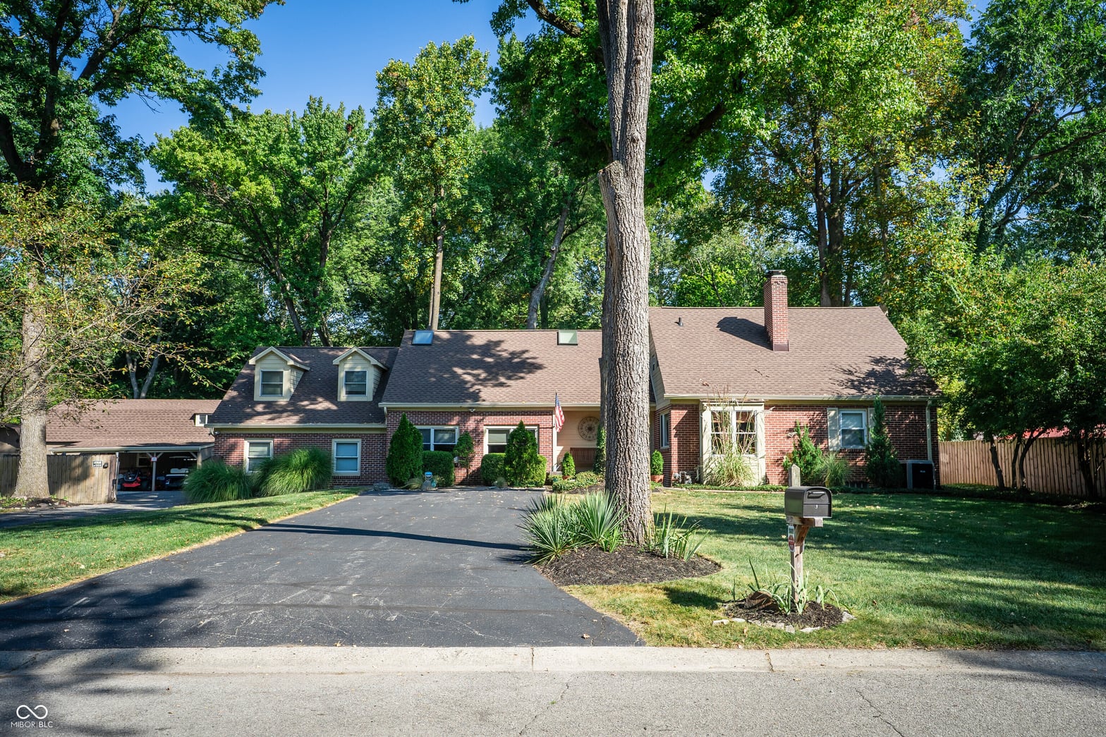 Photo of 2360 W 65th Street, Indianapolis, IN