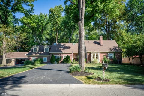 2360 W 65th Street