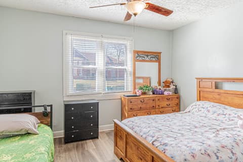 Bedroom at 198 W King Street, Franklin, IN