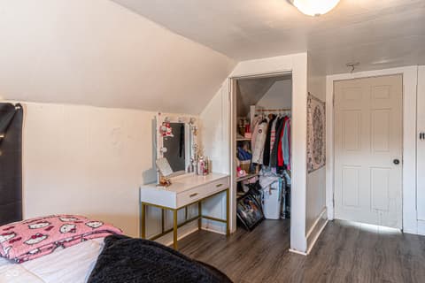 Bedroom at 198 W King Street, Franklin, IN