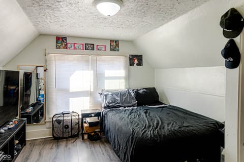 Bedroom at 198 W King Street, Franklin, IN