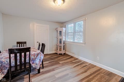 Dining room at 198 W King Street, Franklin, IN
