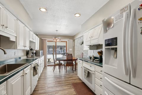 Photo of 4229 Terra Drive, Indianapolis, IN