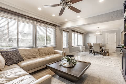 Photo of 6930 Oak Lane, Indianapolis, IN