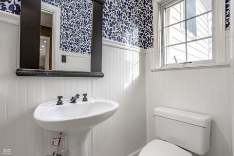 Photo of 6930 Oak Lane, Indianapolis, IN