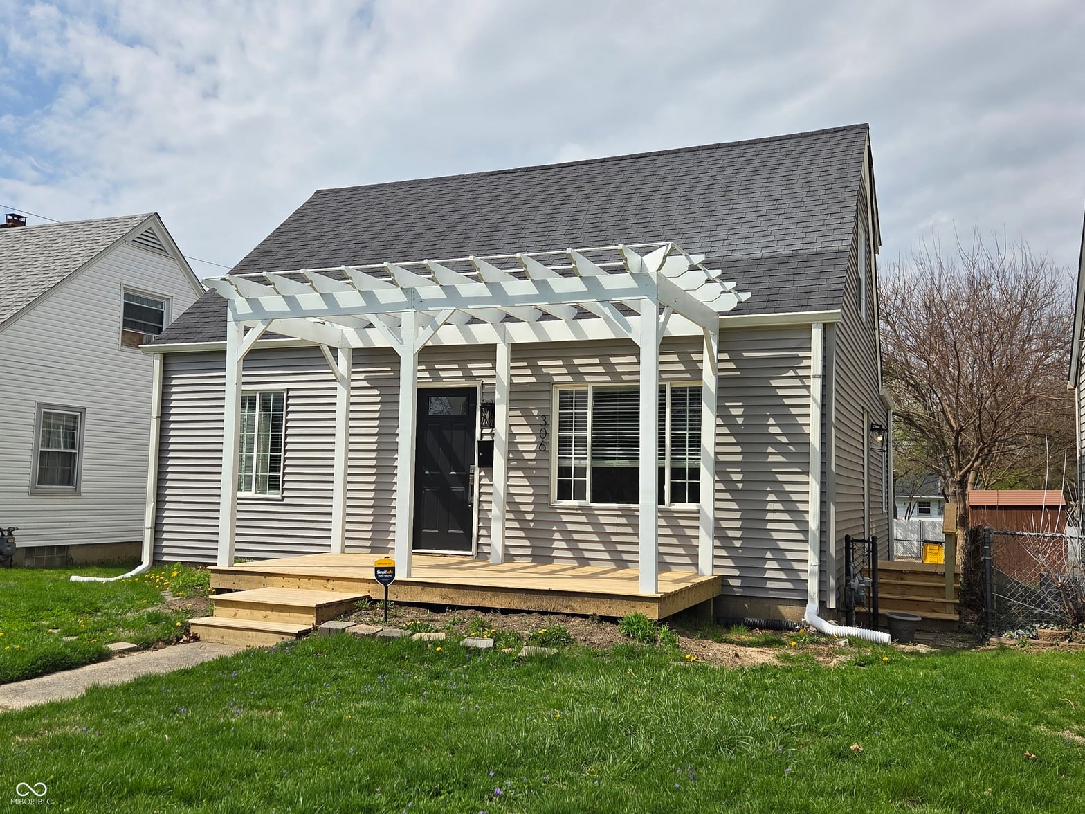 Photo of 306 N 18th Avenue, Beech Grove, IN