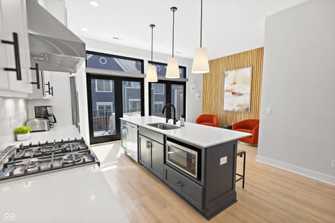 Photo of 711 E 16th Street, Indianapolis, IN