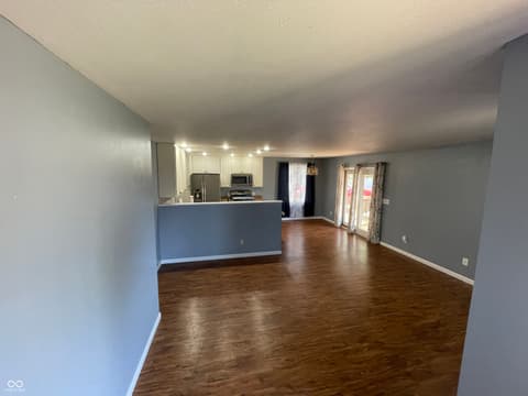 Living room at 708 Pine Tree Court, Seymour, IN