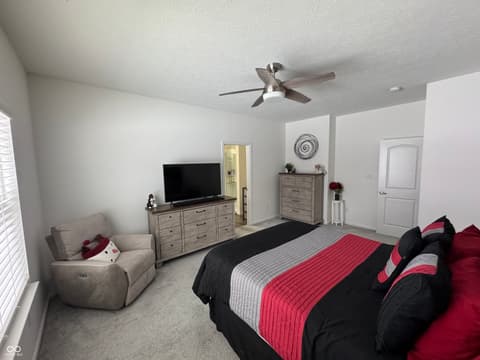 Photo of 512 Montezuma Express Drive, Greenfield, IN