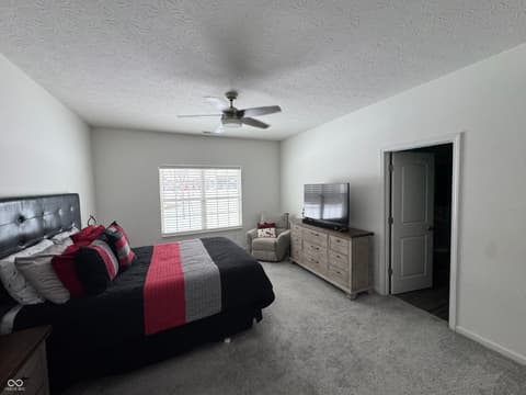 Photo of 512 Montezuma Express Drive, Greenfield, IN