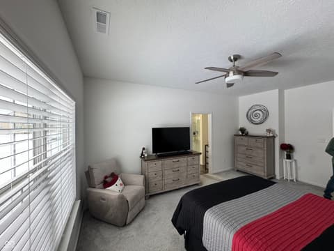 Photo of 512 Montezuma Express Drive, Greenfield, IN