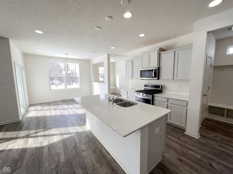 Photo of 1244 Sunset Boulevard, Avon, IN