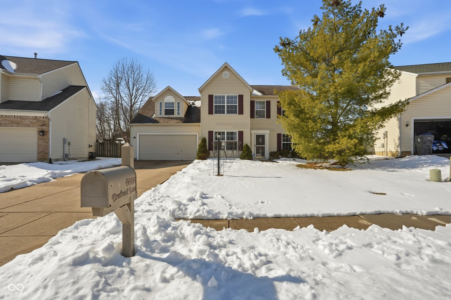 Front exterior at 6686 Crestwell Lane, Indianapolis, IN