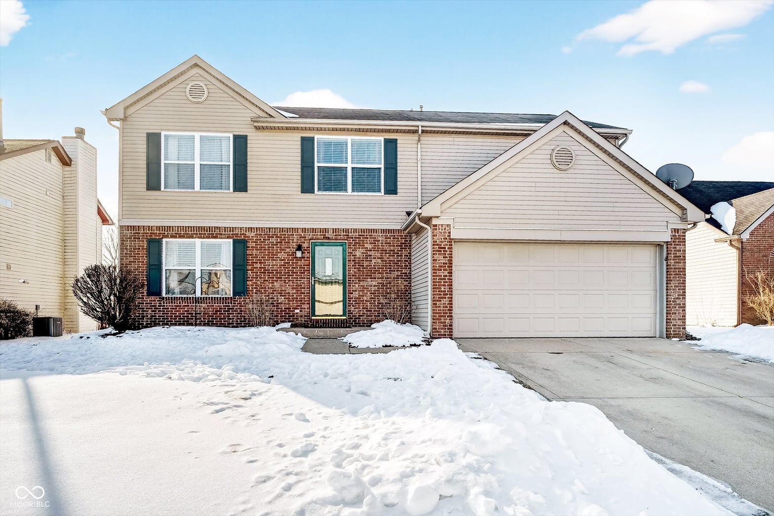 Photo of 745 Woodcote Lane, Brownsburg, IN