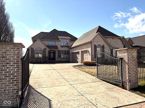 4709 River Ridge Drive