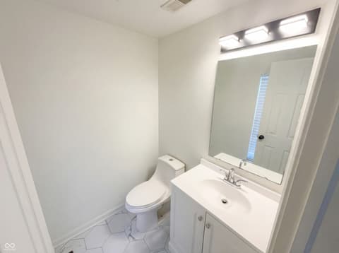 Photo of 3211 Waterloo Circle, Indianapolis, IN
