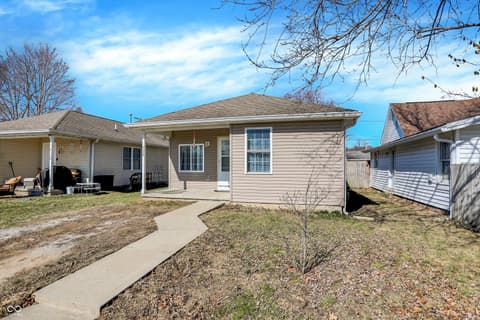 720 E Walnut Street