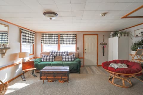 Photo of 447 Hoover Drive