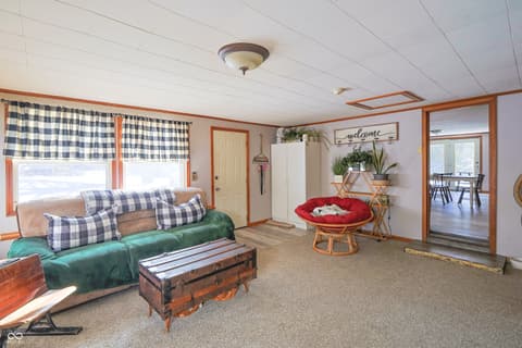 Photo of 447 Hoover Drive
