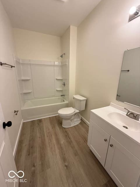 Bathroom at 1128 W 1st Street, Anderson, IN