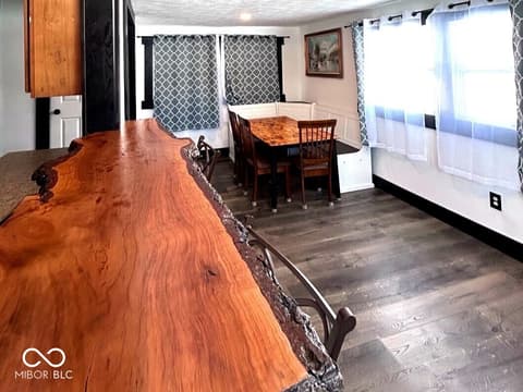 Dining room at 3080 E Linn Avenue
